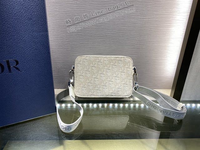 Dior男女同款包 迪奧ESSENTIALS立體刺繡相機包 Dior肩背斜挎包  dfk1503